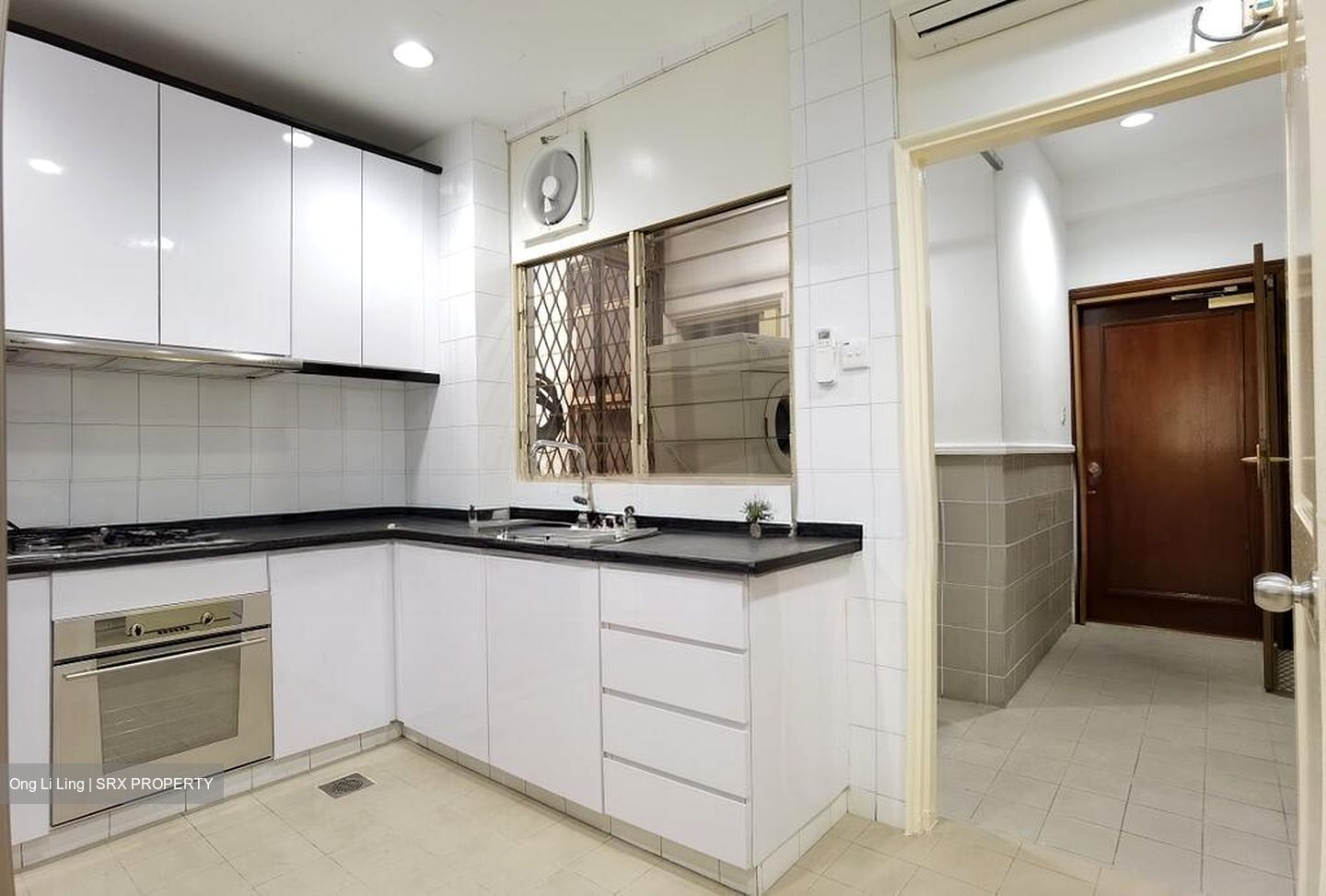 Leonie Condotel (D9), Condominium #525004921